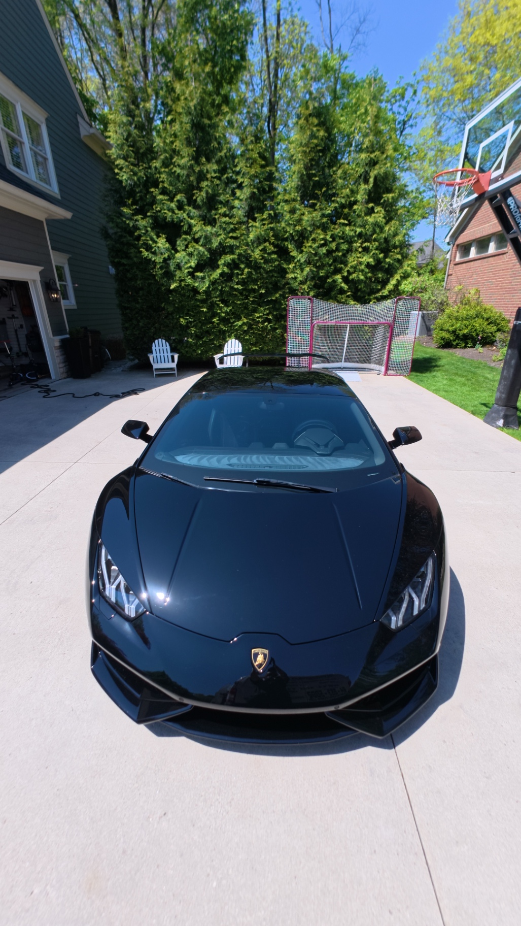 Lamborghini Huracán front detailed by Poveda